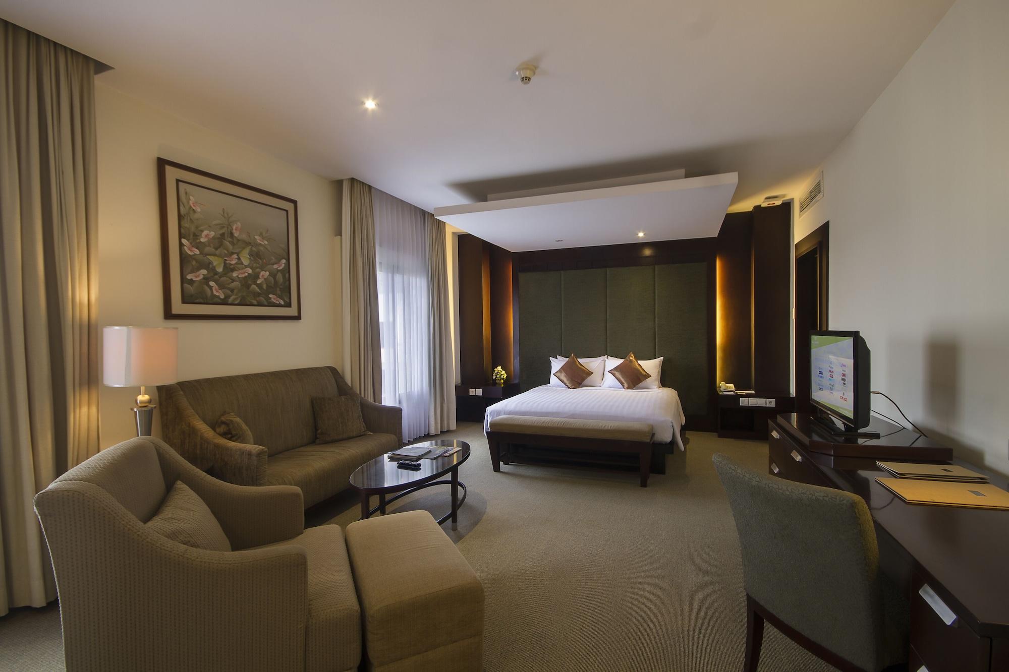 Santika 3* Cirebon